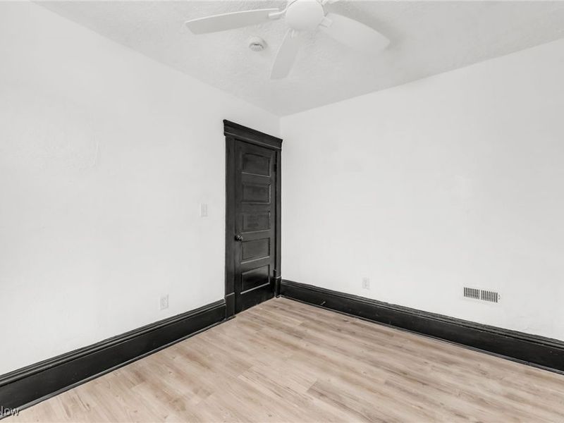 3346 Marvin Avenue, Cleveland, OH 44109 Photo 22