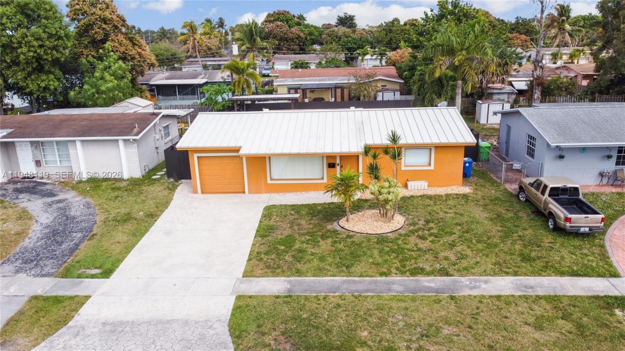 6541 NW 24th St, Sunrise, FL 33313 Photo