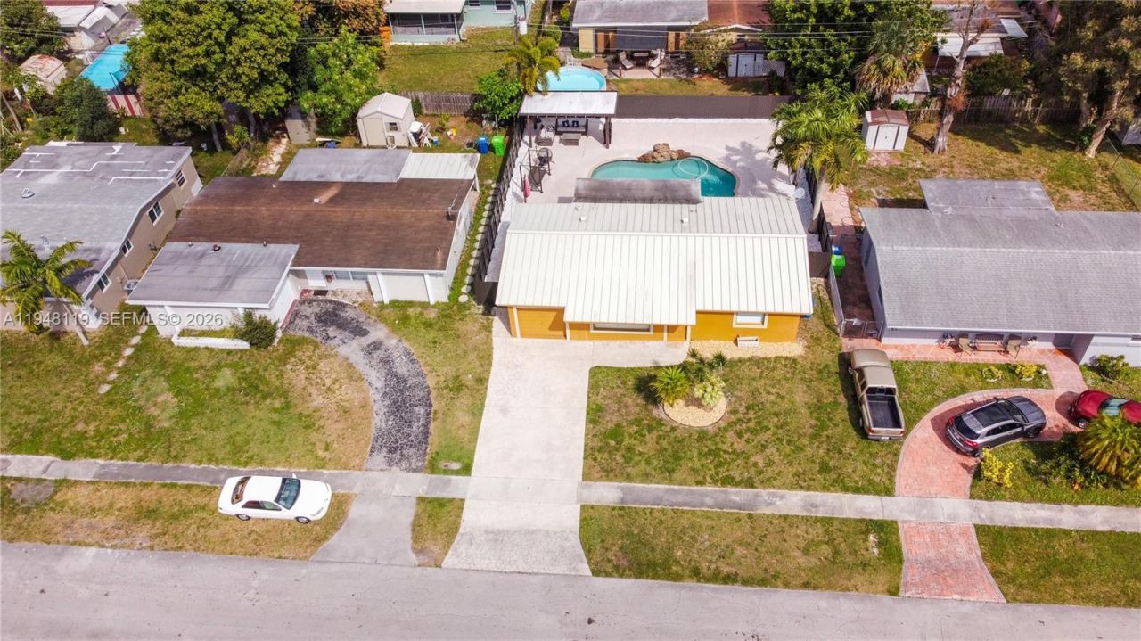 6541 NW 24th St, Sunrise, FL 33313 Photo