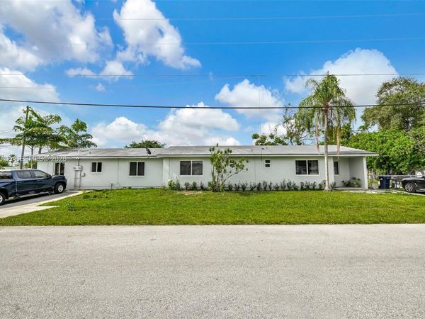 8780 SW 200th Ter, Cutler Bay, FL 33189