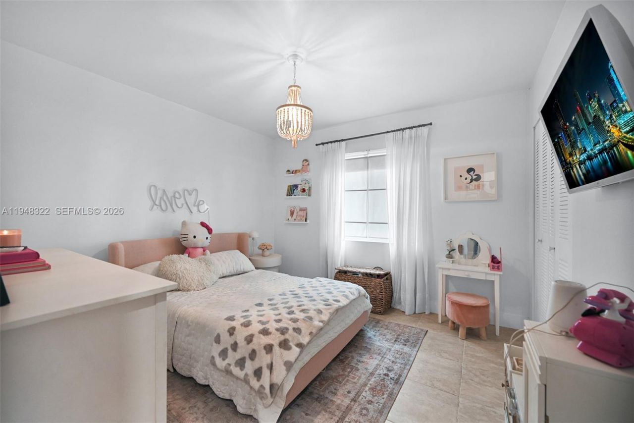 8780 SW 200th Ter, Cutler Bay, FL 33189 Photo