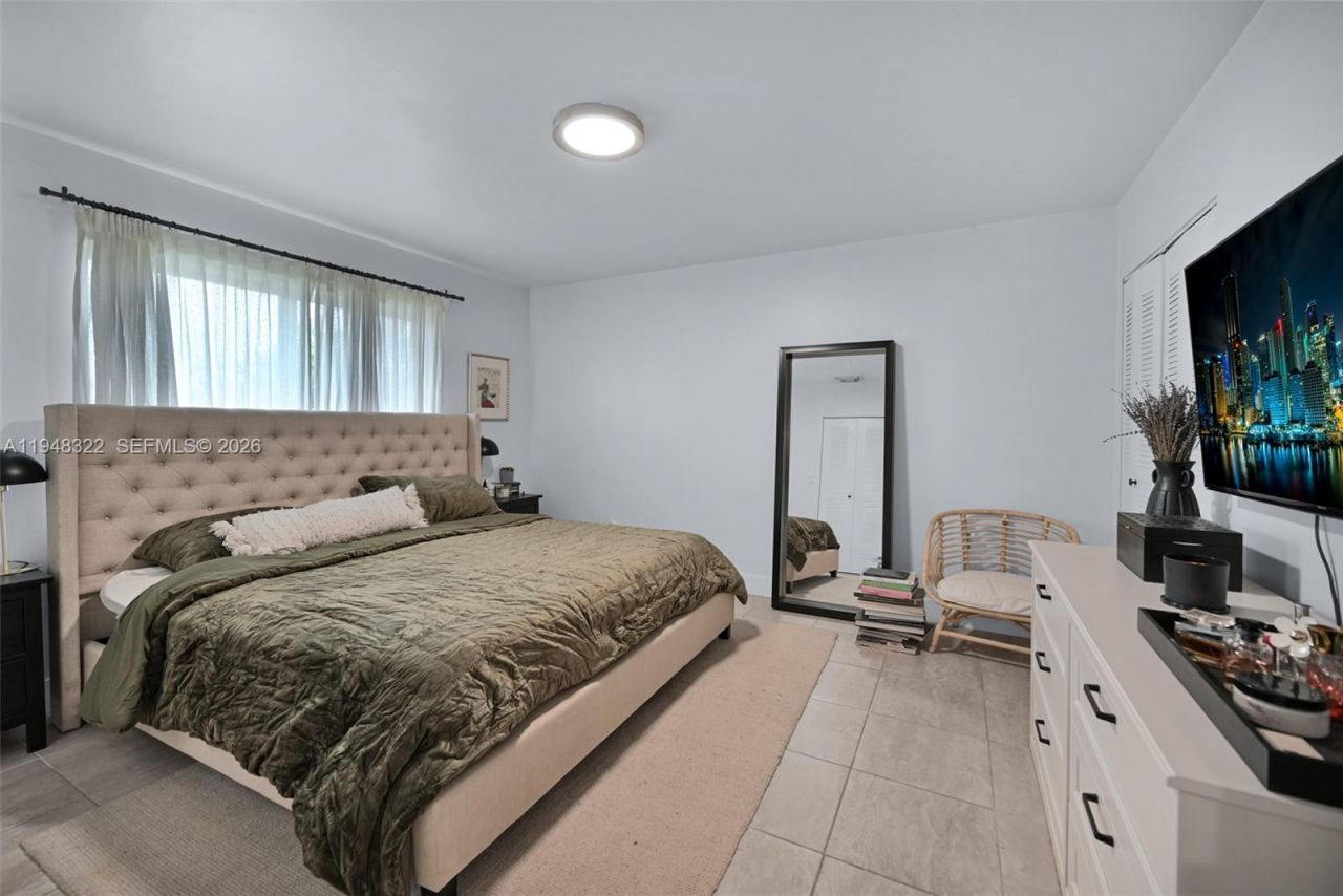 8780 SW 200th Ter, Cutler Bay, FL 33189 Photo