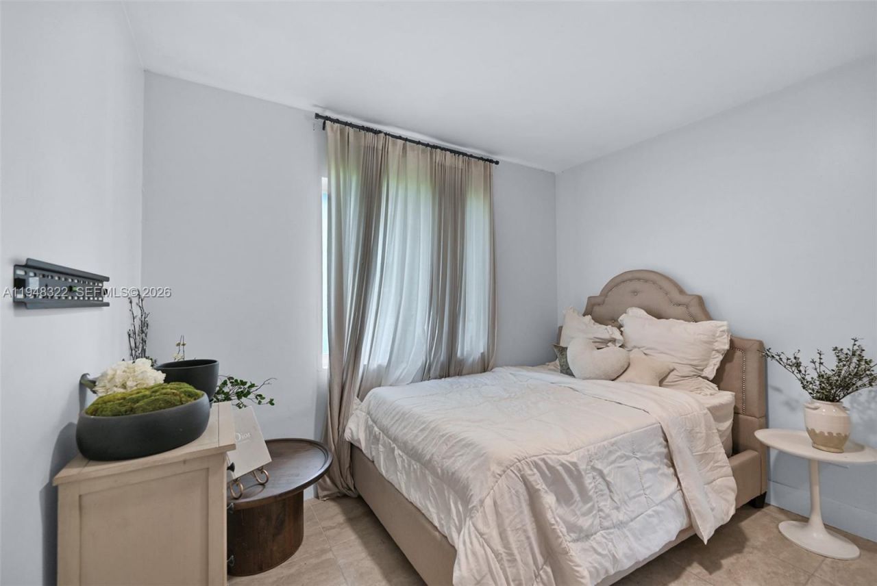 8780 SW 200th Ter, Cutler Bay, FL 33189 Photo