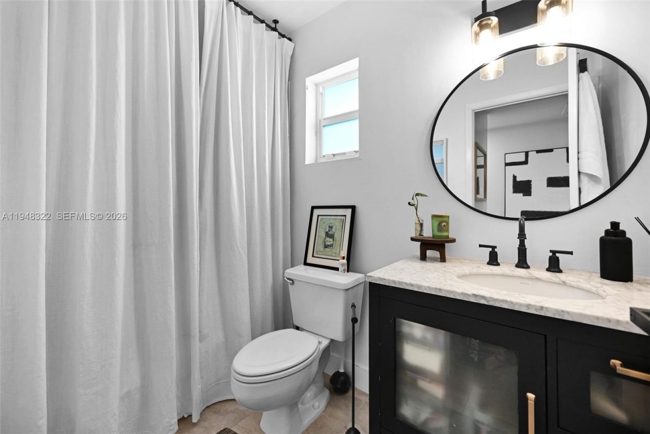 8780 SW 200th Ter, Cutler Bay, FL 33189 Photo