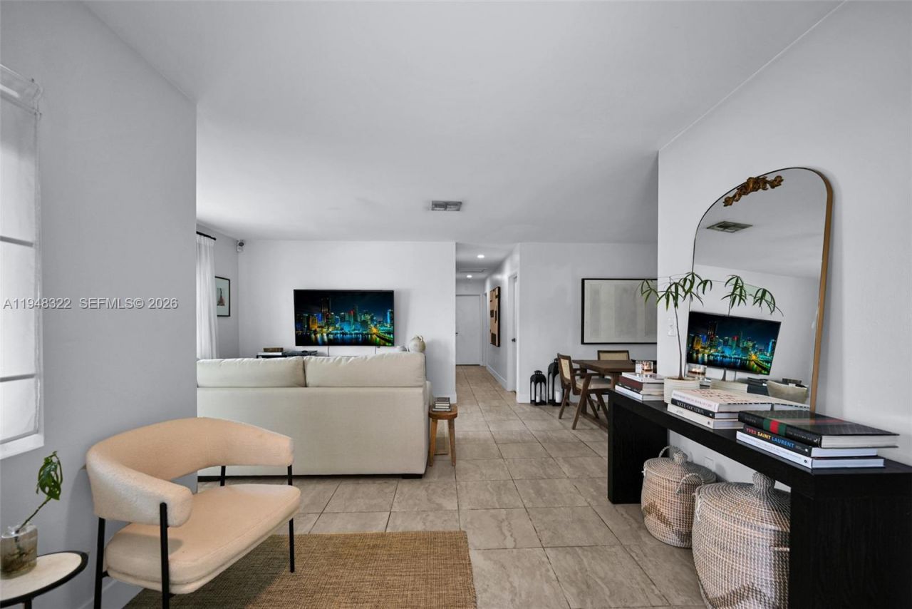 8780 SW 200th Ter, Cutler Bay, FL 33189 Photo