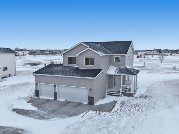 4766 34th Street S, Fargo, ND 58104