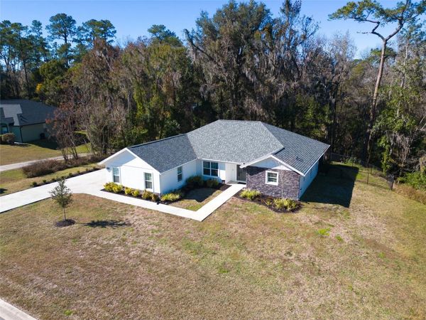 10160 SE 41ST AVENUE, BELLEVIEW, FL 34420