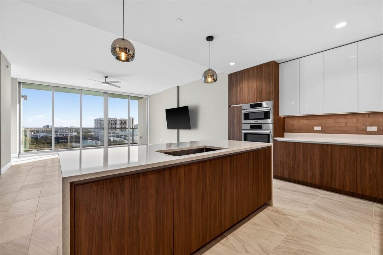 777 3rd Avenue N, Unit 1106, Saint Petersburg, FL 33701 Photo