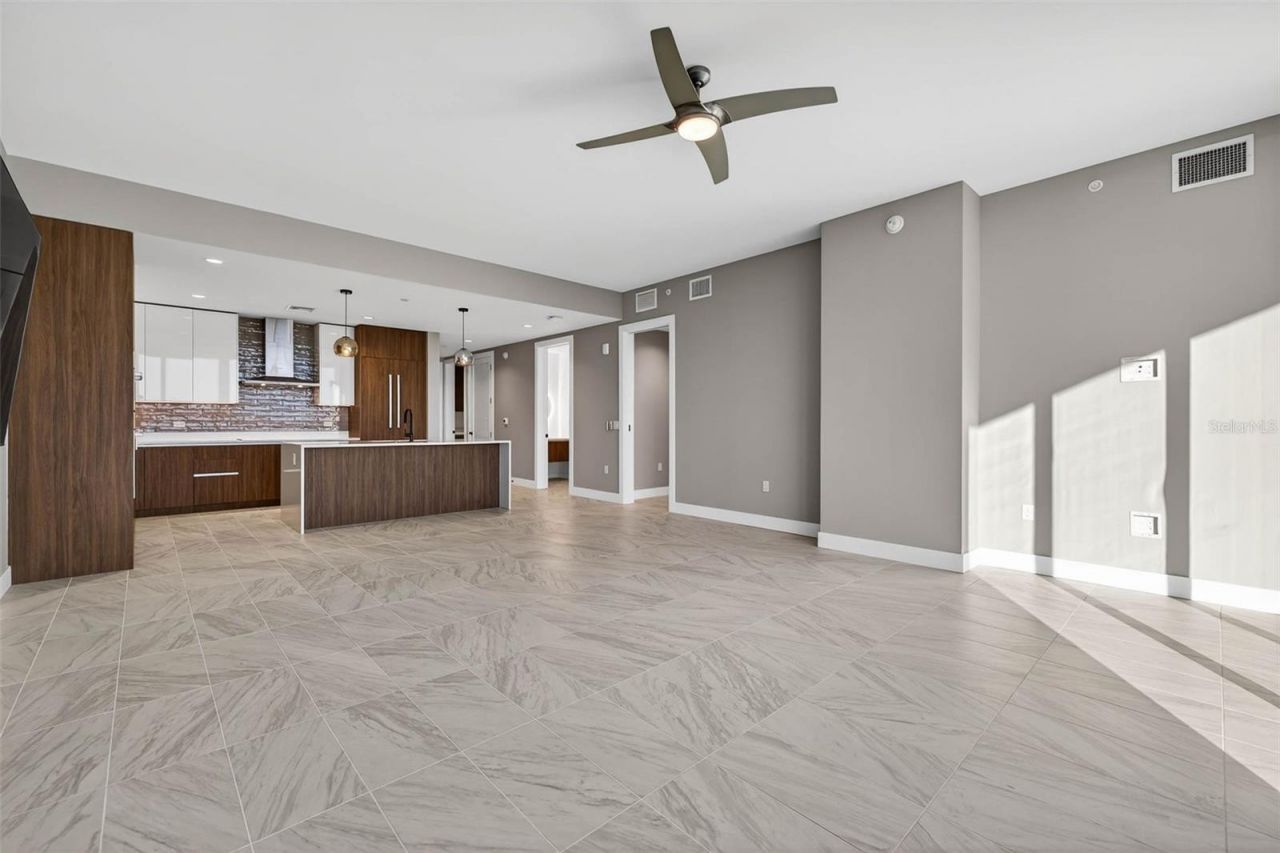 777 3rd Avenue N, Unit 1106, Saint Petersburg, FL 33701 Photo