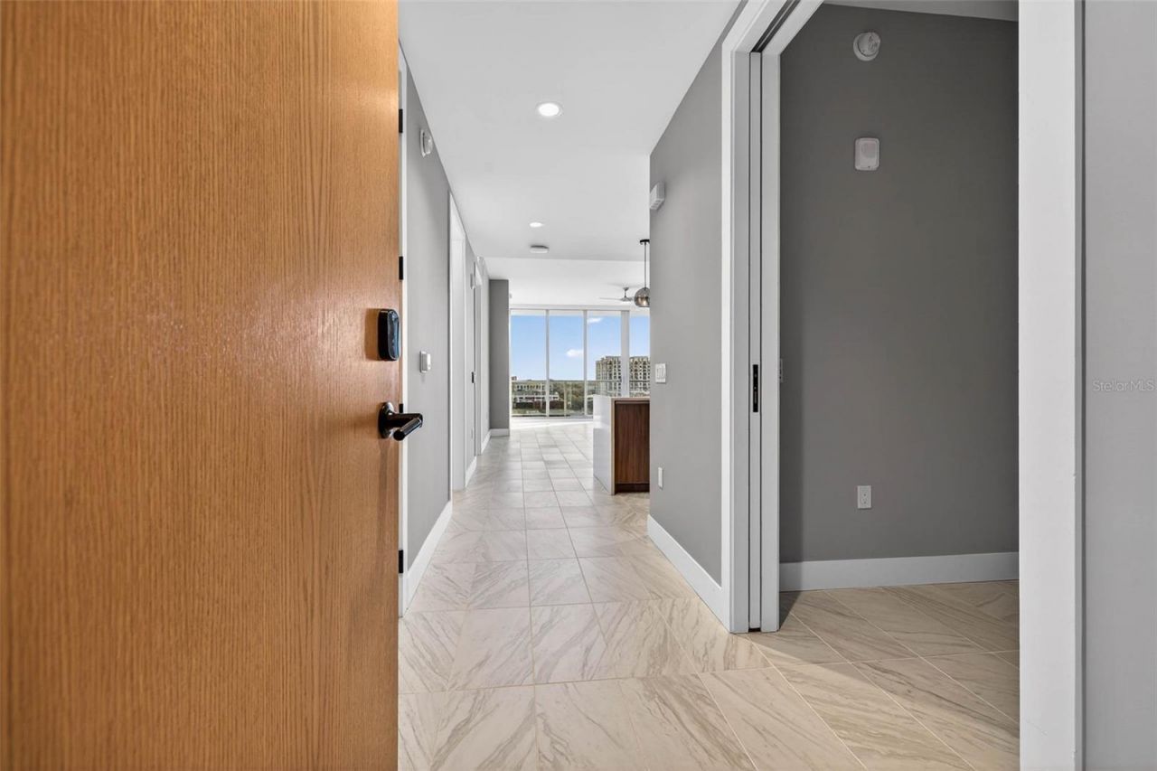 777 3rd Avenue N, Unit 1106, Saint Petersburg, FL 33701 Photo