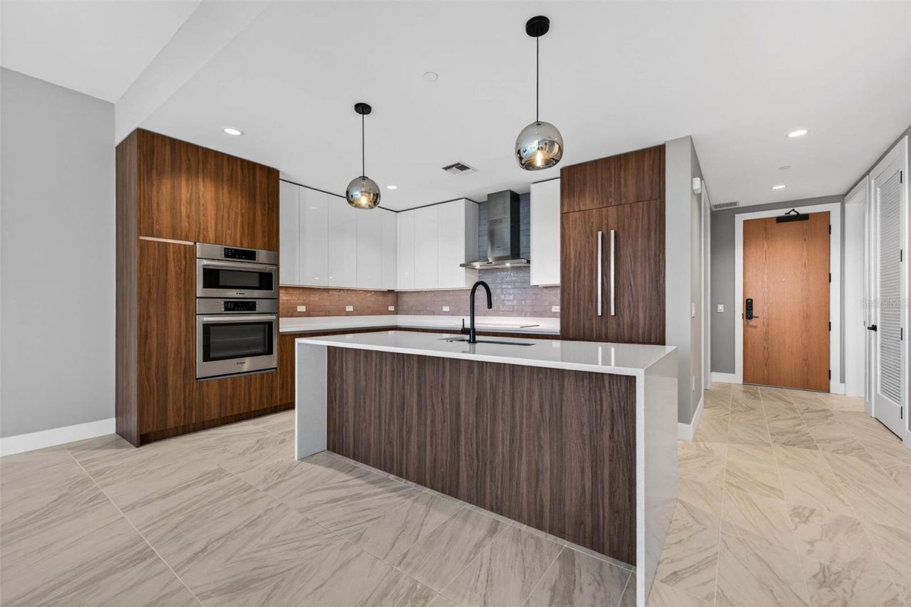 777 3rd Avenue N, Unit 1106, Saint Petersburg, FL 33701 Photo