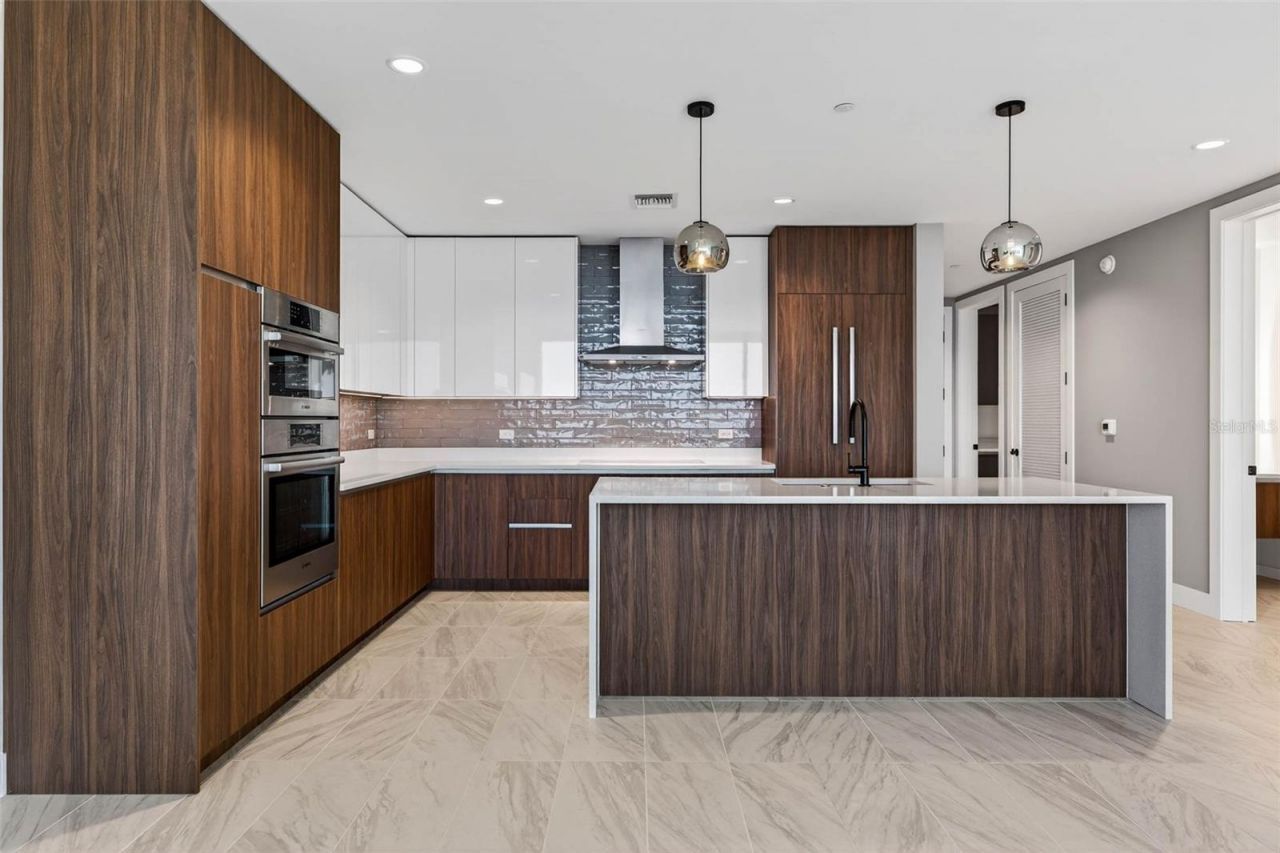 777 3rd Avenue N, Unit 1106, Saint Petersburg, FL 33701 Photo