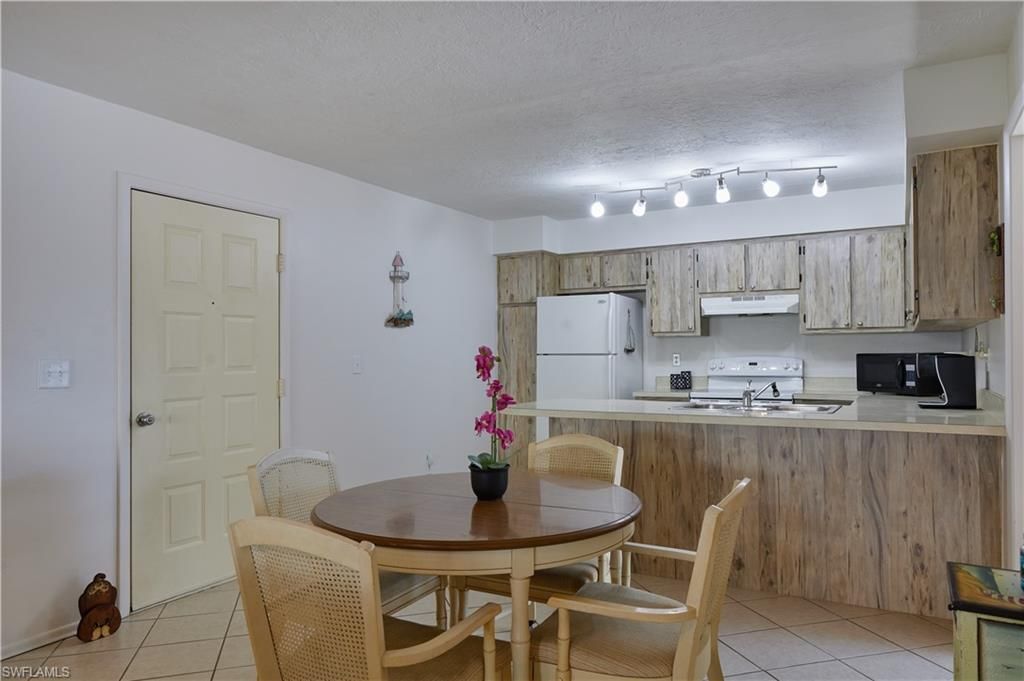 1100 Pondella Rd, Unit 801, Cape Coral, FL 33909 Photo