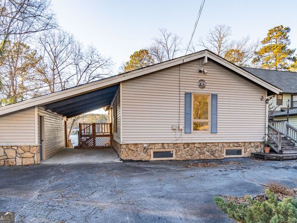 8704 Lake Drive, Snellville, GA 30039