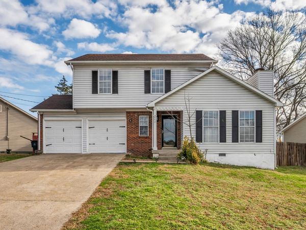 840 Bishopsgate Rd, Antioch, TN 37013