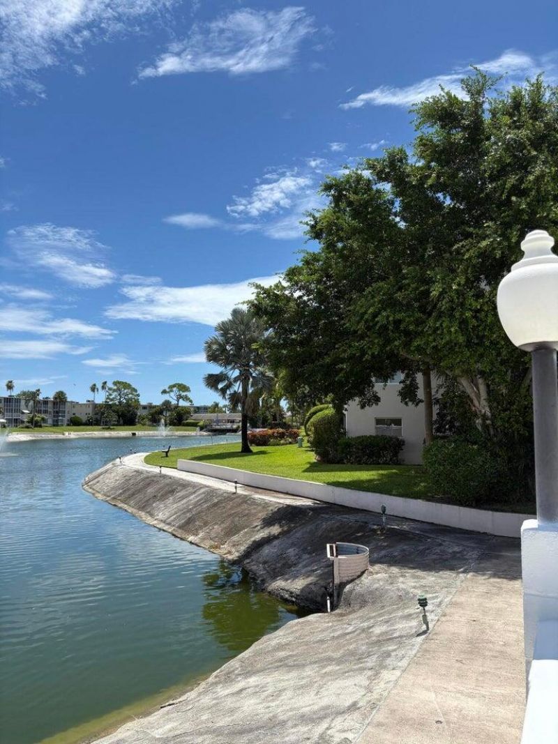 2770 S Garden Drive, Unit 304, Lake Worth, FL 33461 Photo