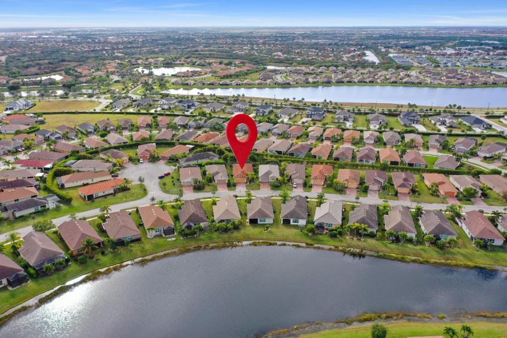 12407 SW Weeping Willow Avenue, Port Saint Lucie, FL 34987 Photo