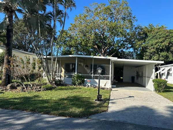 8435 E Club Road, Boca Raton, FL 33433