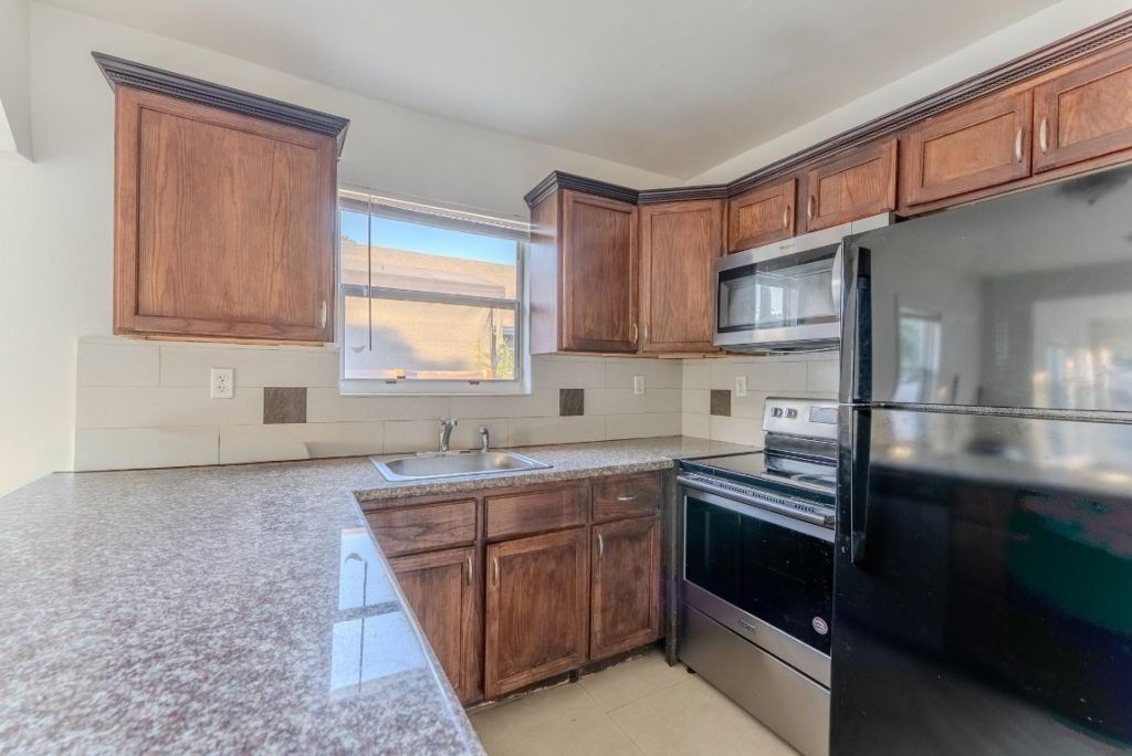 521 S 24th Avenue, Hollywood, FL 33020 Photo