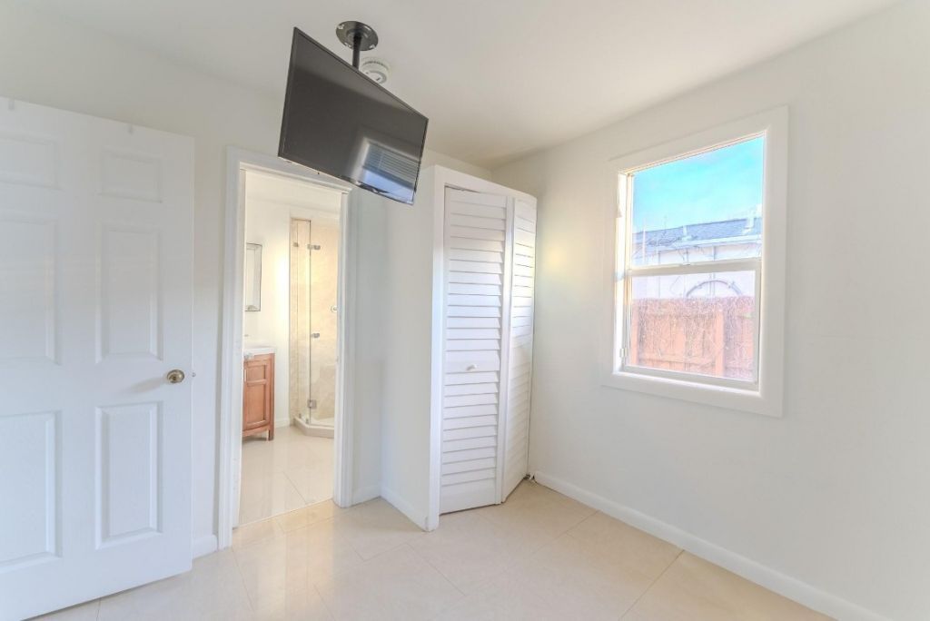 521 S 24th Avenue, Hollywood, FL 33020 Photo