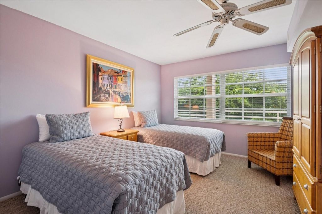 3900 Oaks Clubhouse Drive, Unit 409, Pompano Beach, FL 33069 Photo