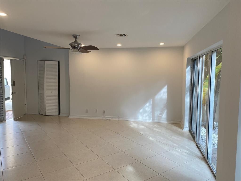 101 SE 15th Avenue, Unit E, Fort Lauderdale, FL 33301 Photo