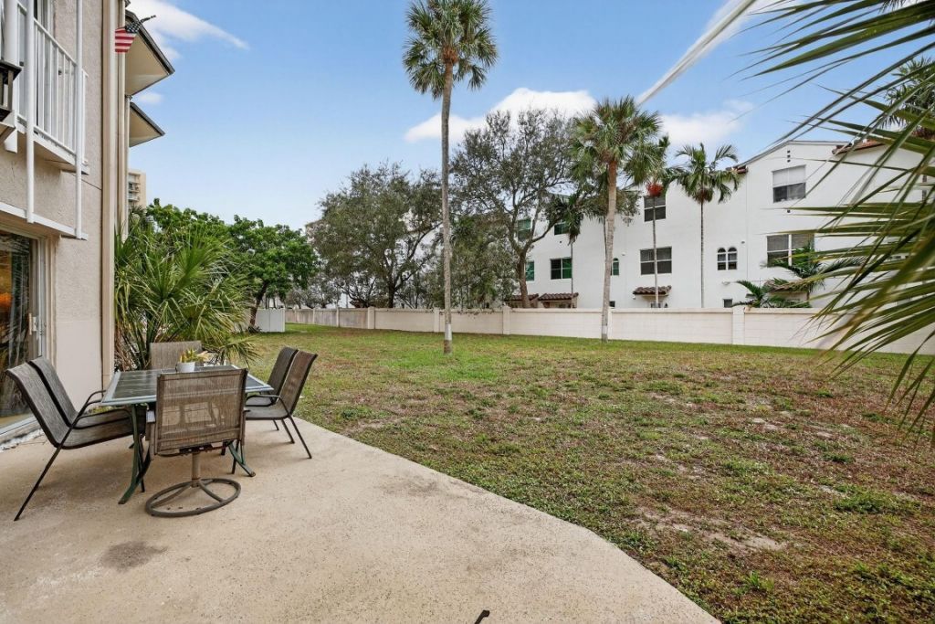 1967 S Ocean Boulevard, Unit 103, Pompano Beach, FL 33062 Photo