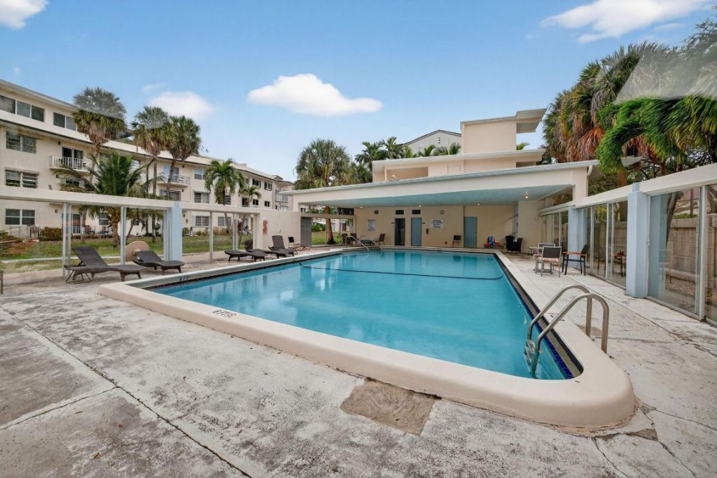 1967 S Ocean Boulevard, Unit 103, Pompano Beach, FL 33062 Photo