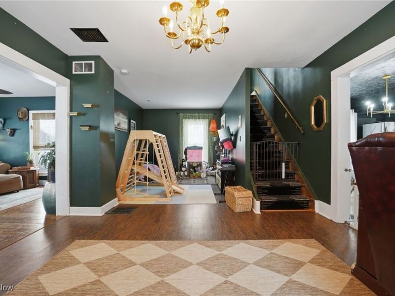 234 N Hambden Street, Chardon, OH 44024 Photo 8