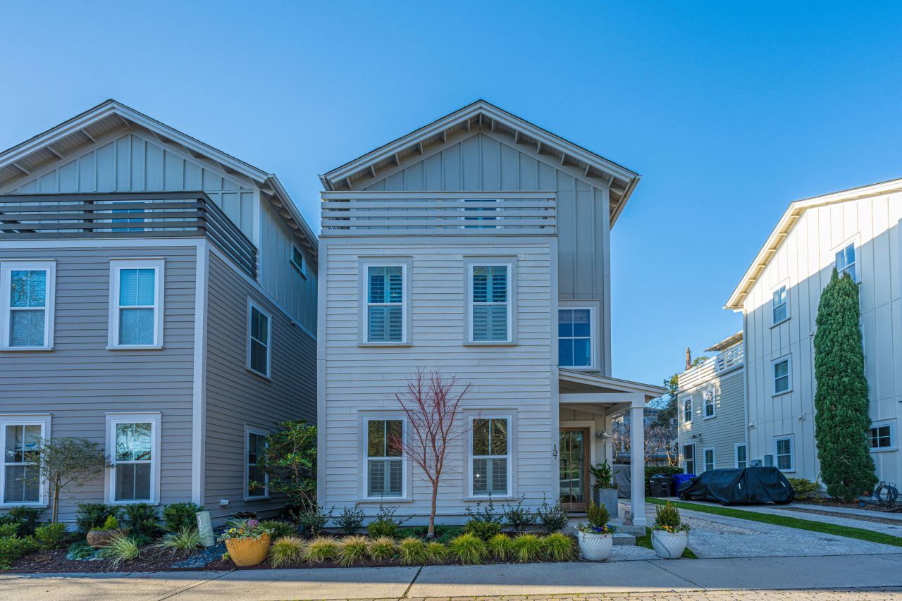 137 Bratton Circle Photo 1