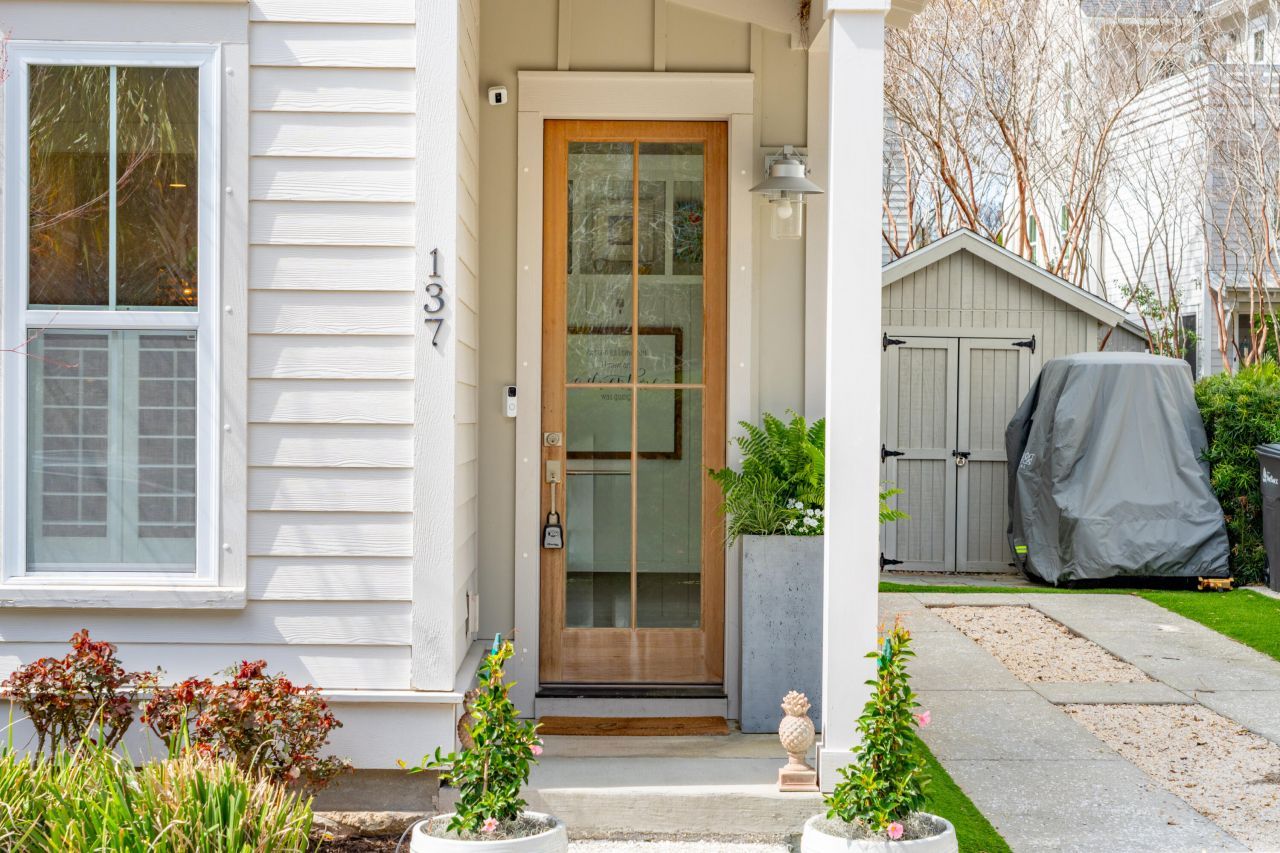 137 Bratton Circle Photo 10