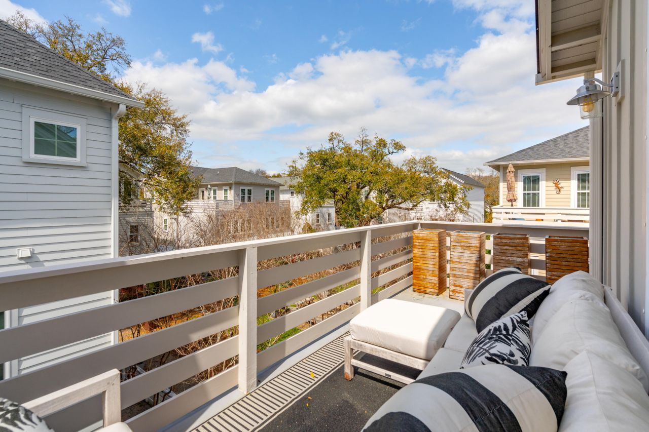 137 Bratton Circle Photo 44