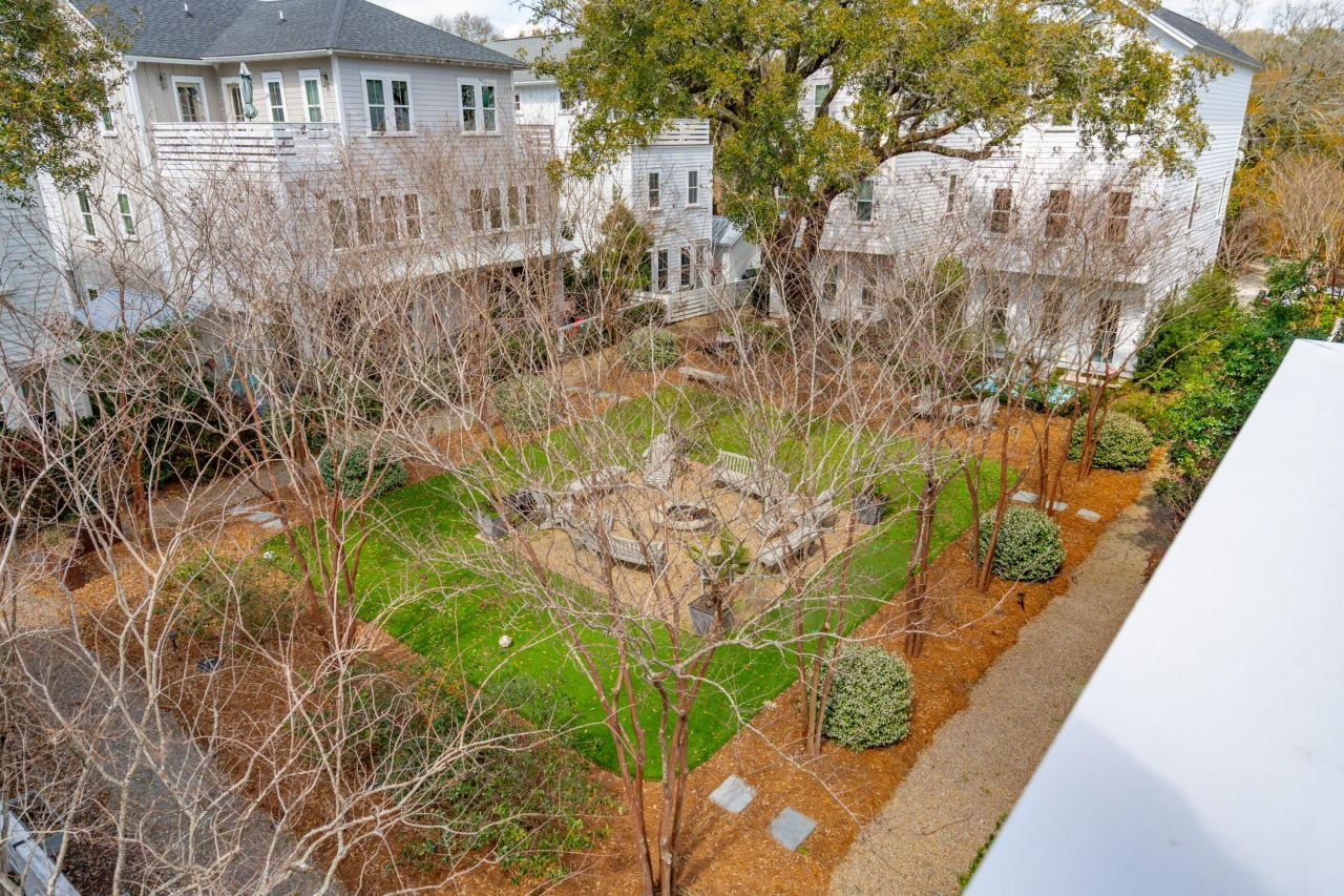 137 Bratton Circle Photo 45