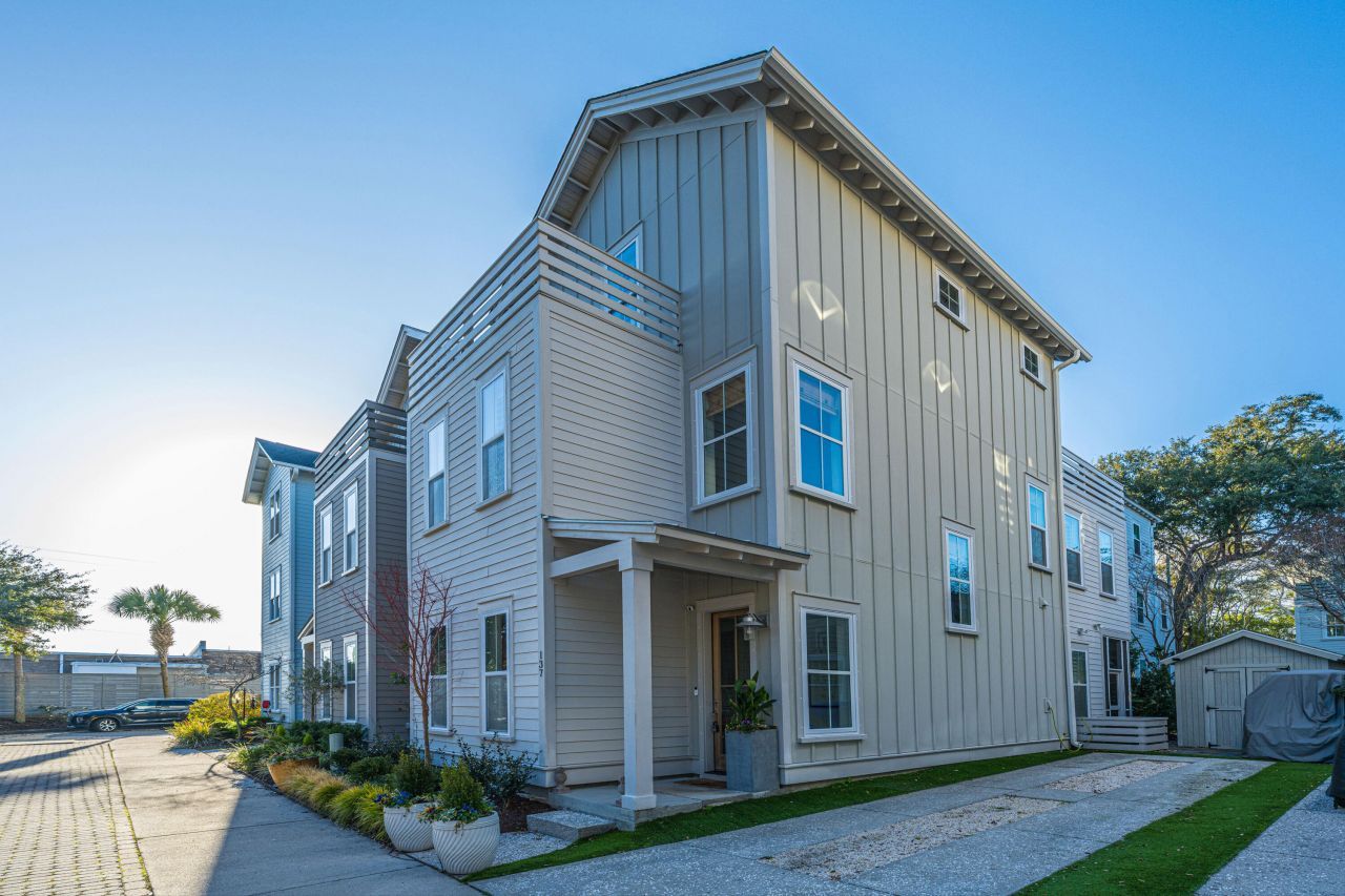 137 Bratton Circle Photo 7