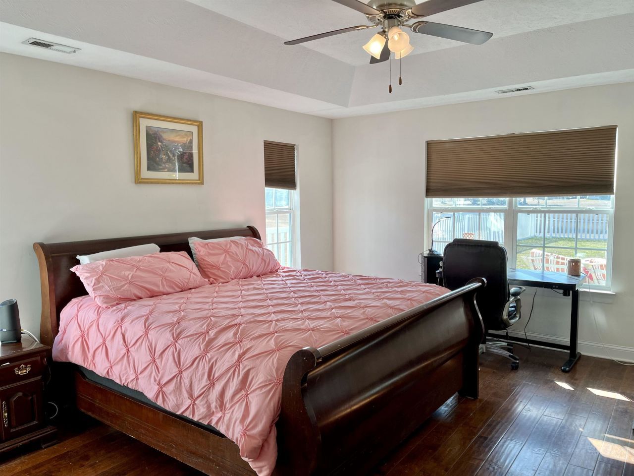 272 Camrose Way Photo 12