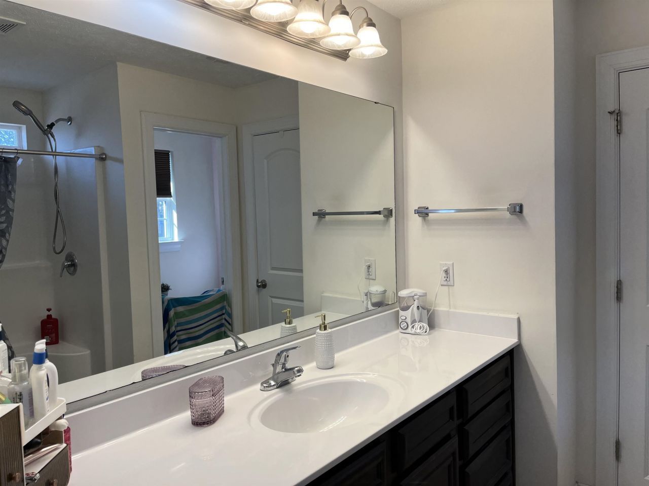 272 Camrose Way Photo 14