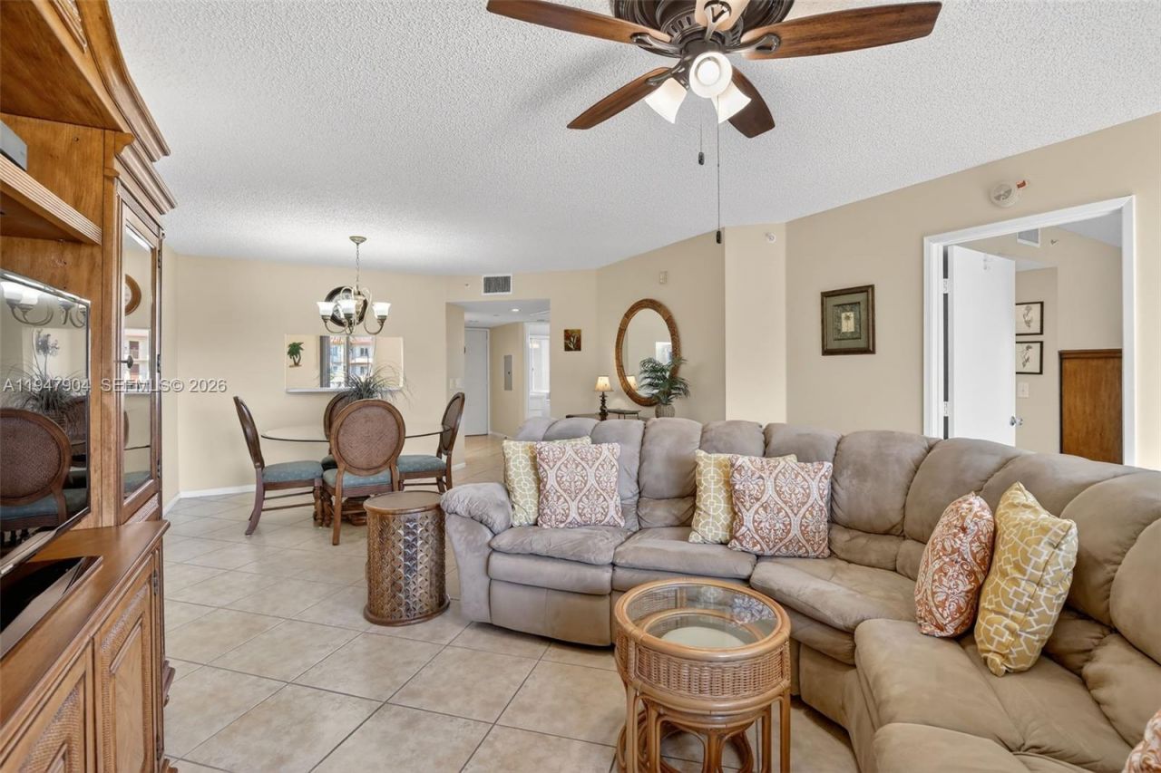 1651 SW 127th Ave, Unit A305, Pembroke Pines, FL 33027 Photo