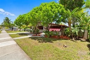 21321 NE 25th Ct, Miami, FL 33180 Photo