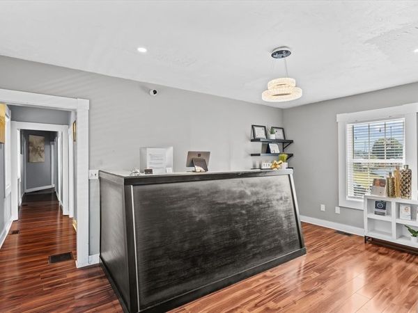 6 Broadway, Lawrence, MA 01840