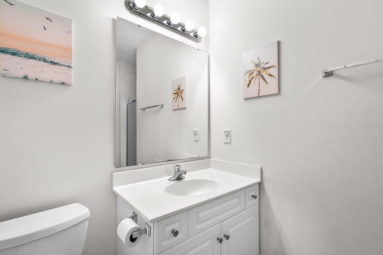 601 N Hillside Dr. Photo 30