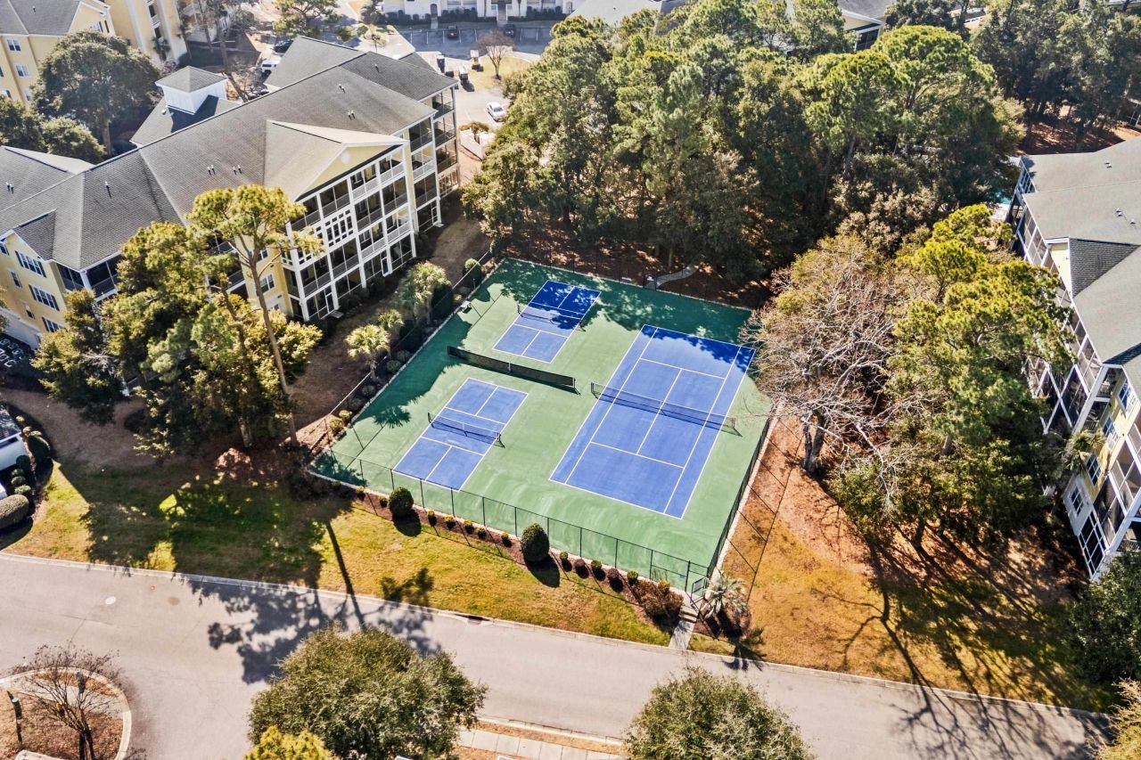 601 N Hillside Dr. Photo 36