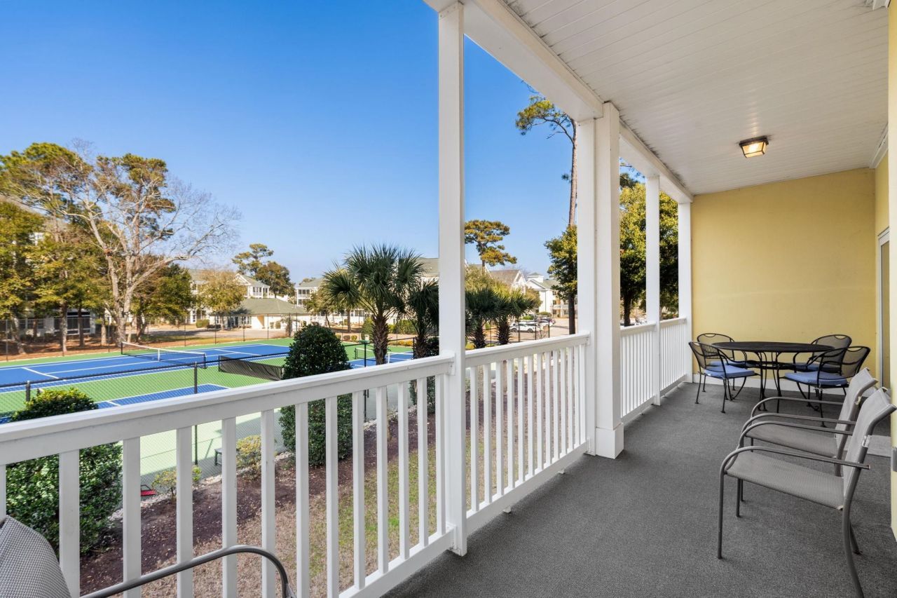 601 N Hillside Dr. Photo 53