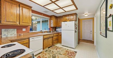 15495 Nancy Way, Grass Valley, CA 95949 Photo