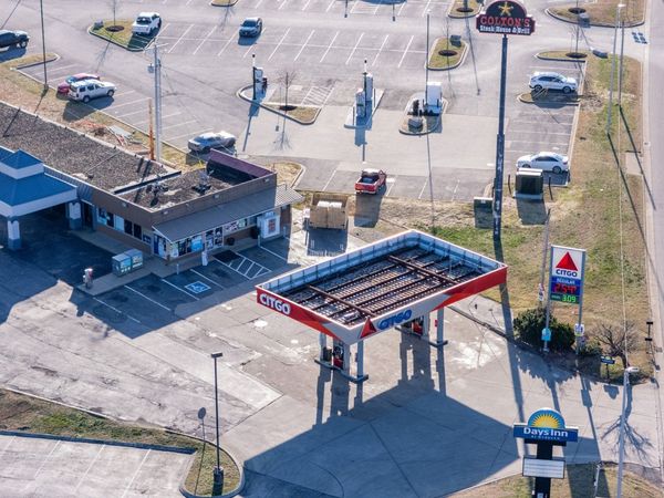 2417 Highway 46 S, Dickson, TN 37055