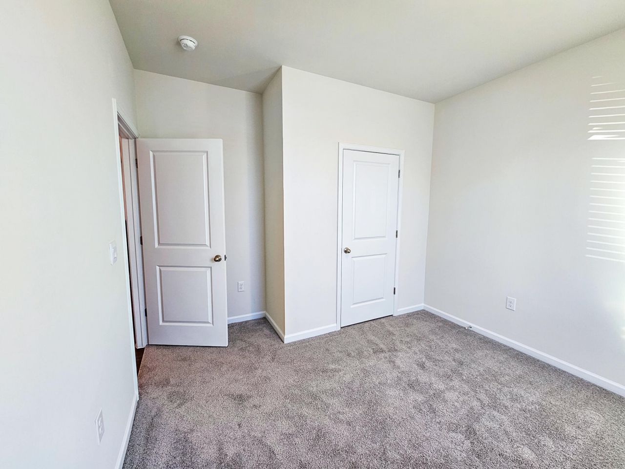 1253 Mosser Drive Photo 32