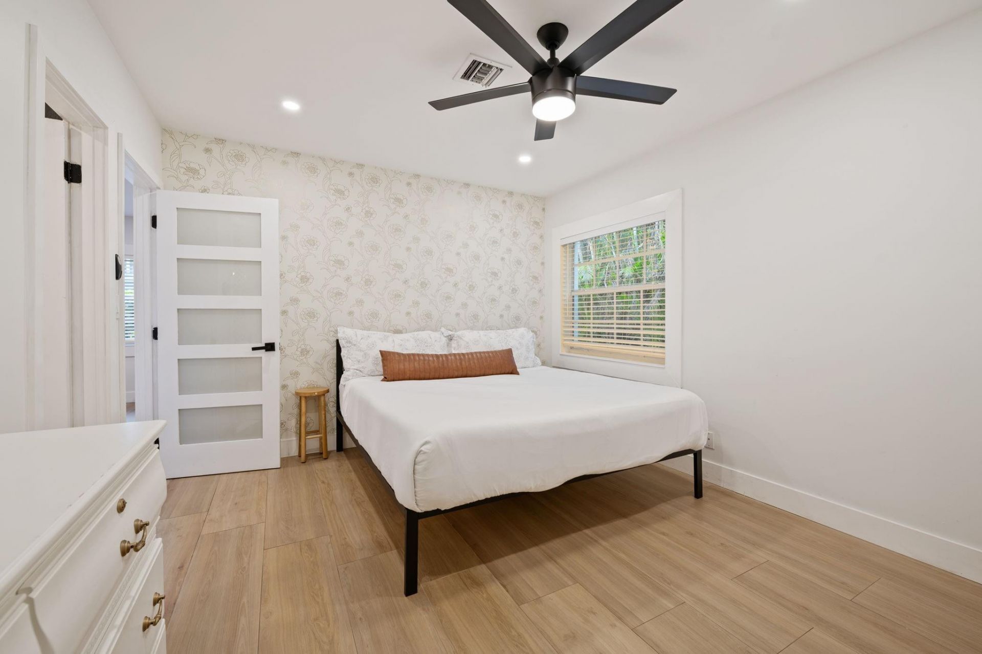 739 NE 17th Road, Fort Lauderdale, FL 33304 Photo