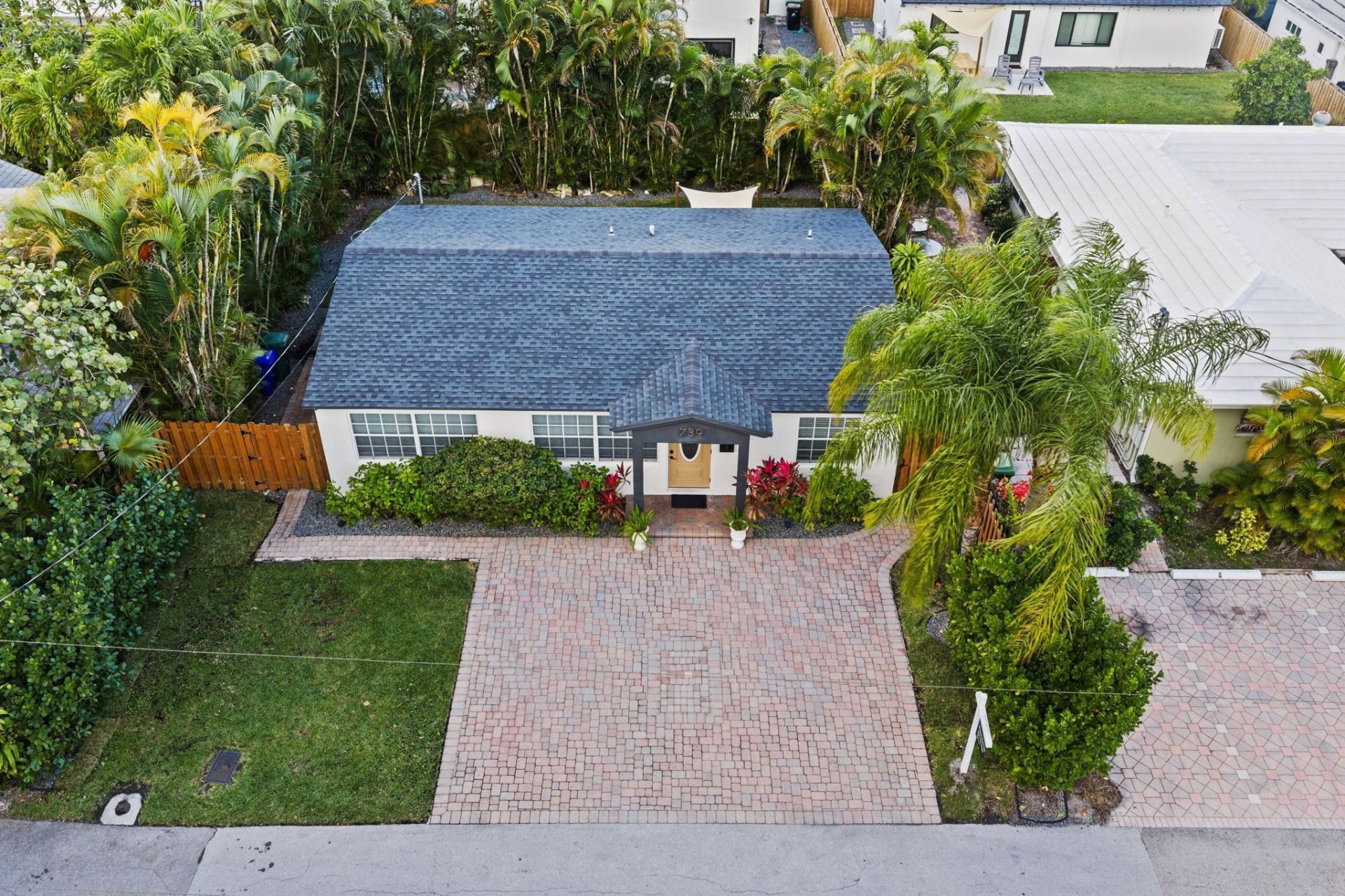 739 NE 17th Road, Fort Lauderdale, FL 33304 Photo