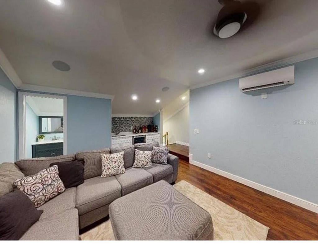 12663 Flatwood Creek Drive, Gibsonton, FL 33534 Photo