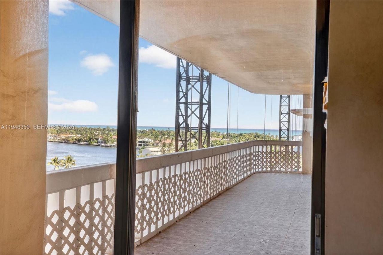 19355 Turnberry Way, Unit 8L, Aventura, FL 33180 Photo