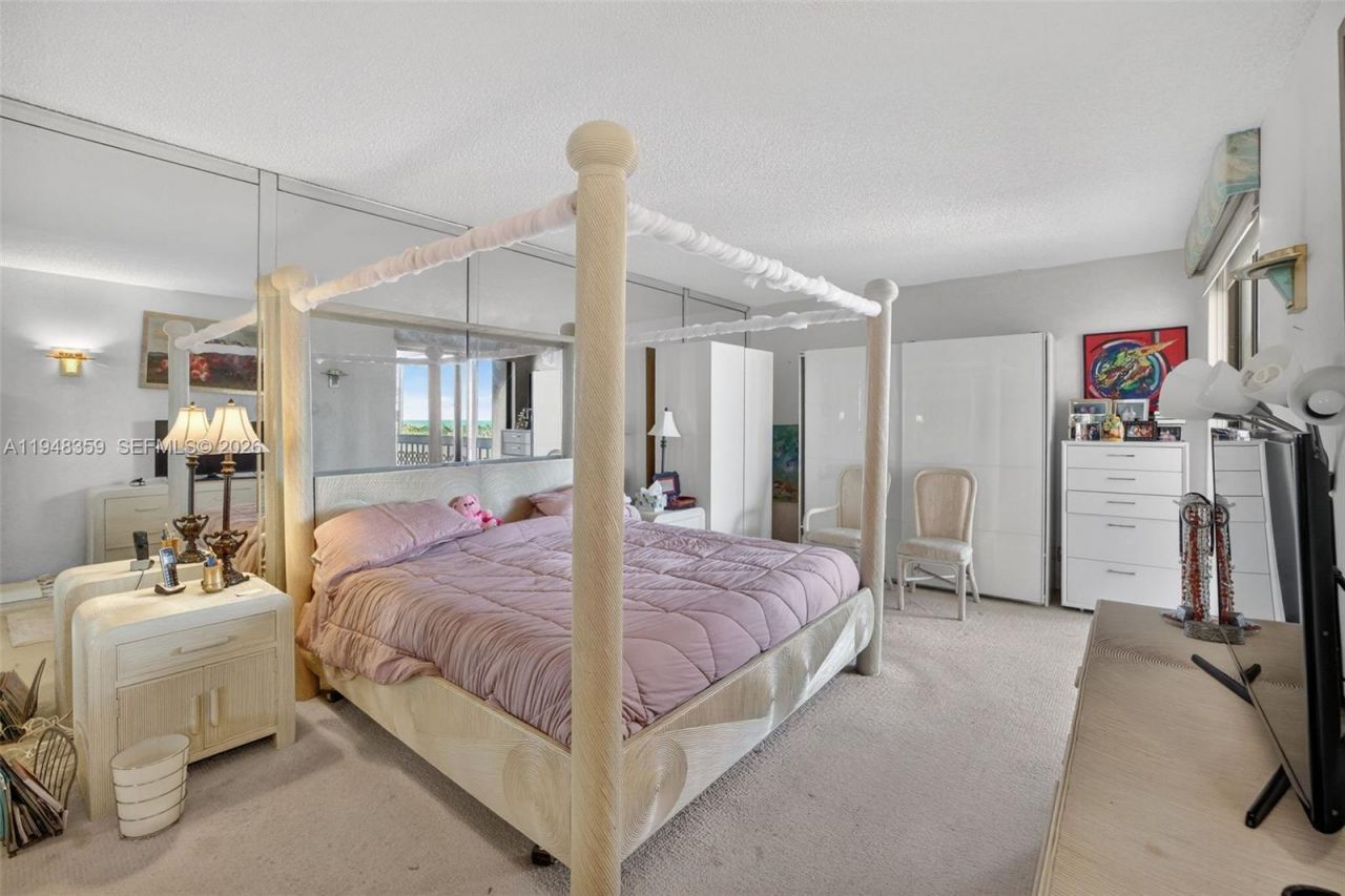 19355 Turnberry Way, Unit 8L, Aventura, FL 33180 Photo